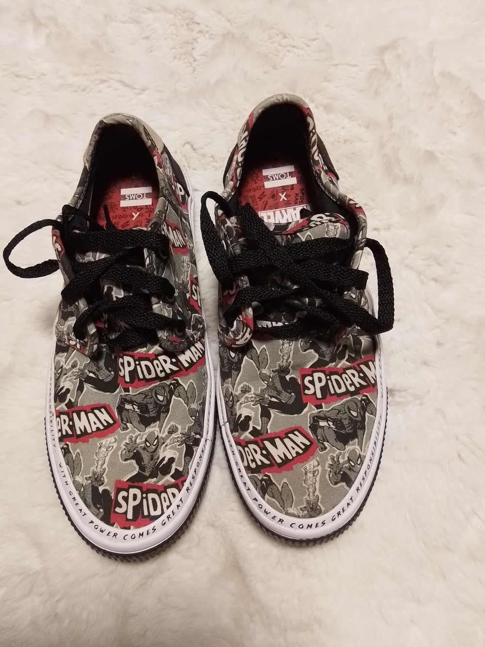 Spider-Man Kids Canvas Sneakers in Gray and Black